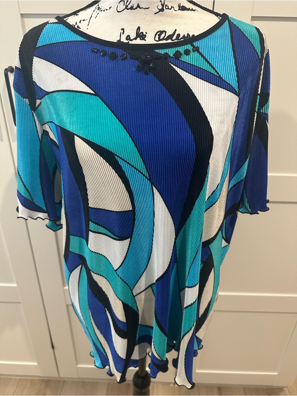 Alfred Dunner Blue, Teal & White Abstract Wave Tunic